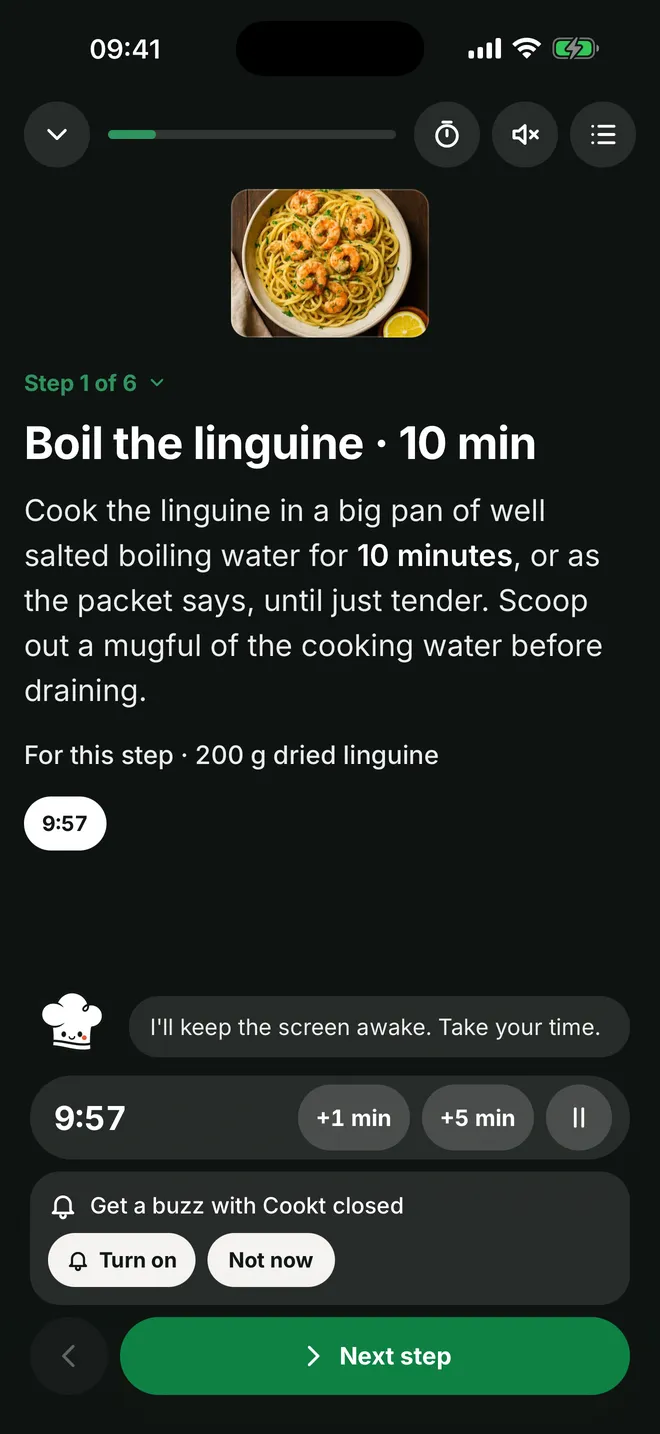 Modo cocina en Linguine con camarones al ajo con su temporizador de 10 minutos en marcha